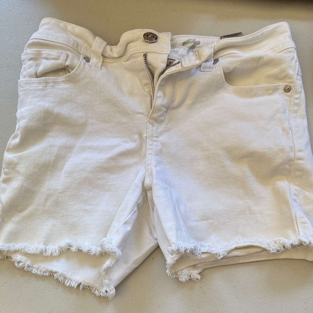 Seven7 White Frayed Hem Jean Shorts